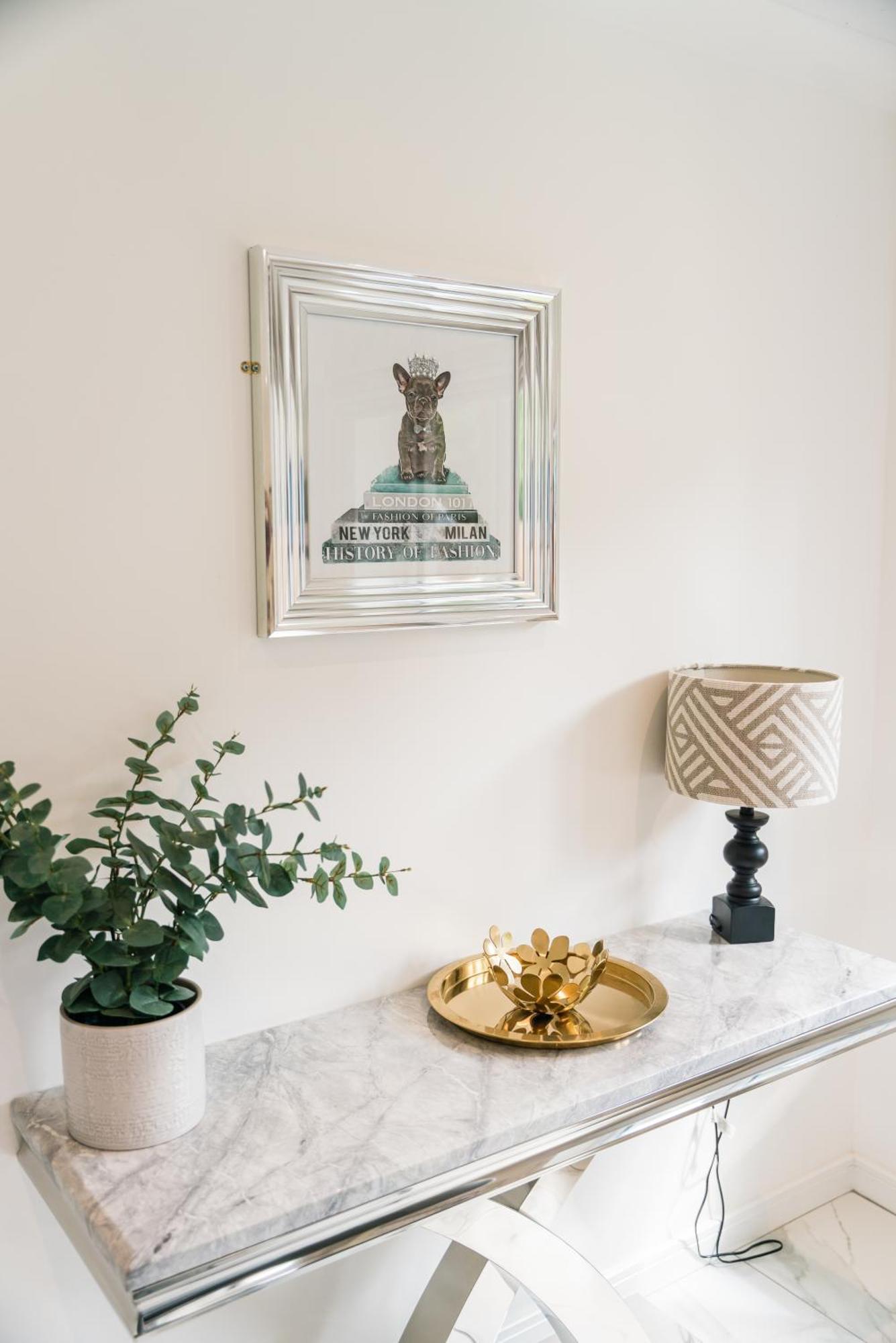 Pencoed House Estate Guest House Cardiff Bagian luar foto